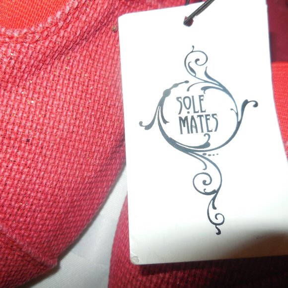 Women's Shoes 9/10 summer canvas flats casual red NWT - Picture 5 of 9